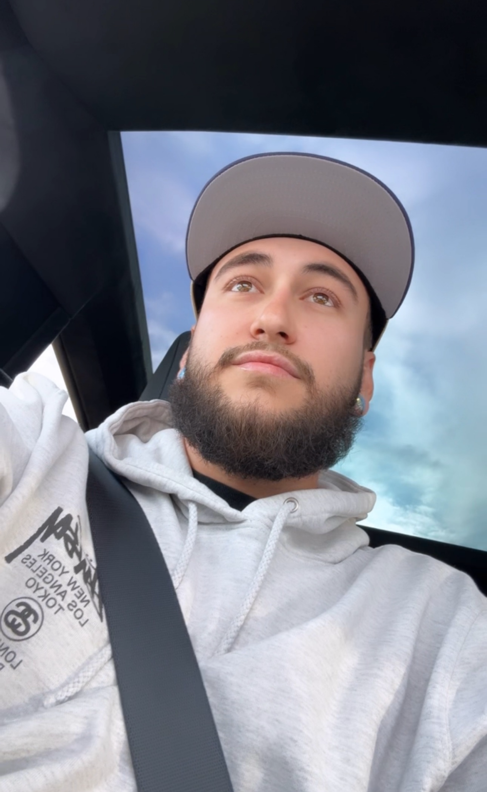 Nudedude444 Chatroom