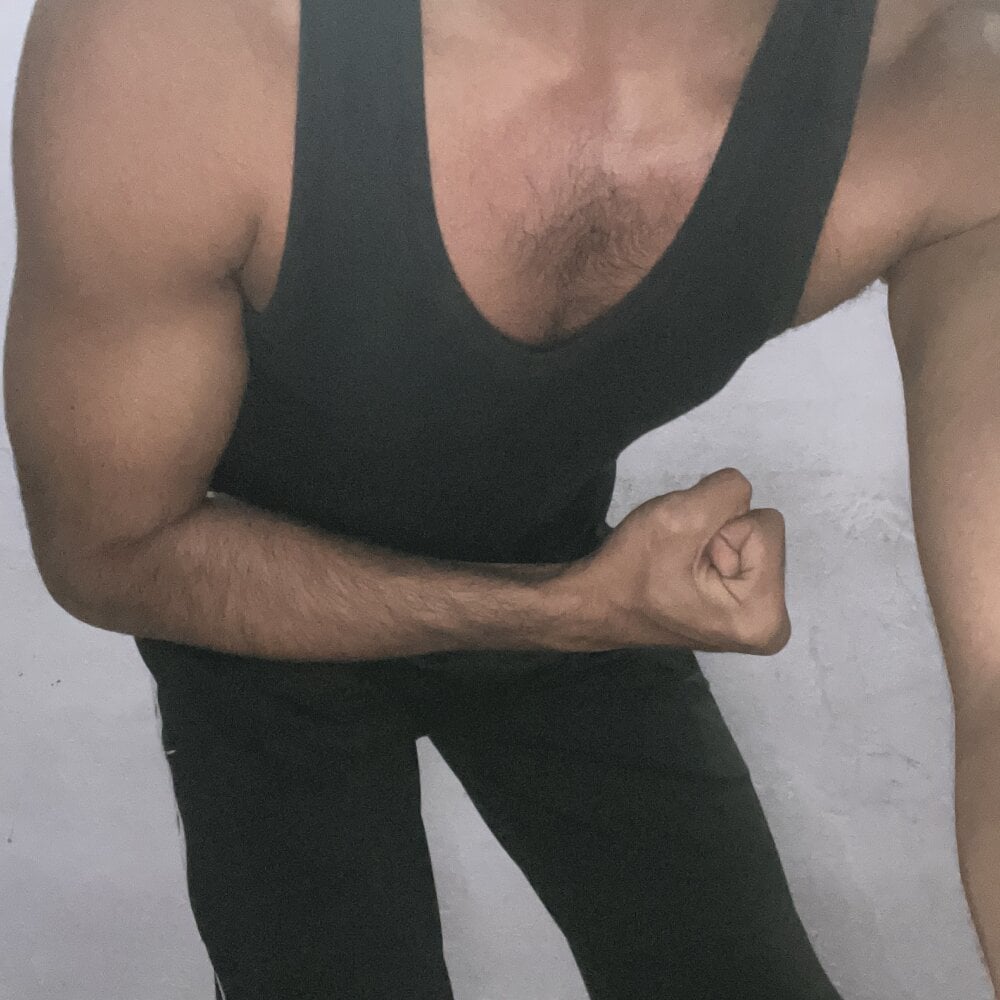 OooYessboyy Chatroom