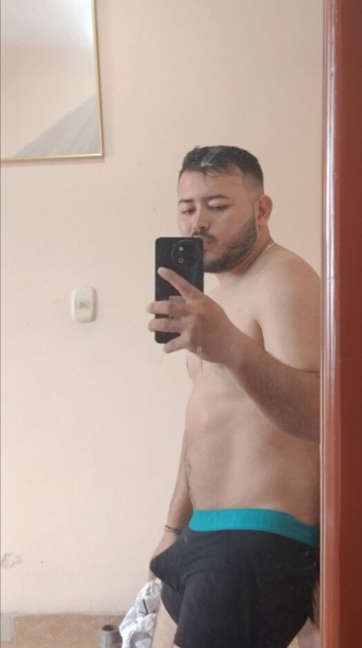 PaperedReflex Chatroom