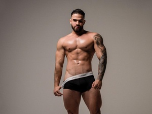 Paul_Phoenix