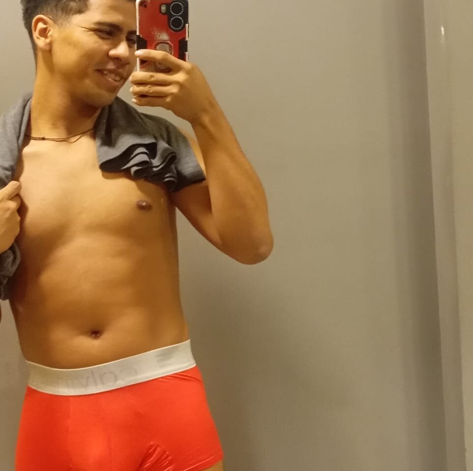 Peter_boys_1 Chatroom