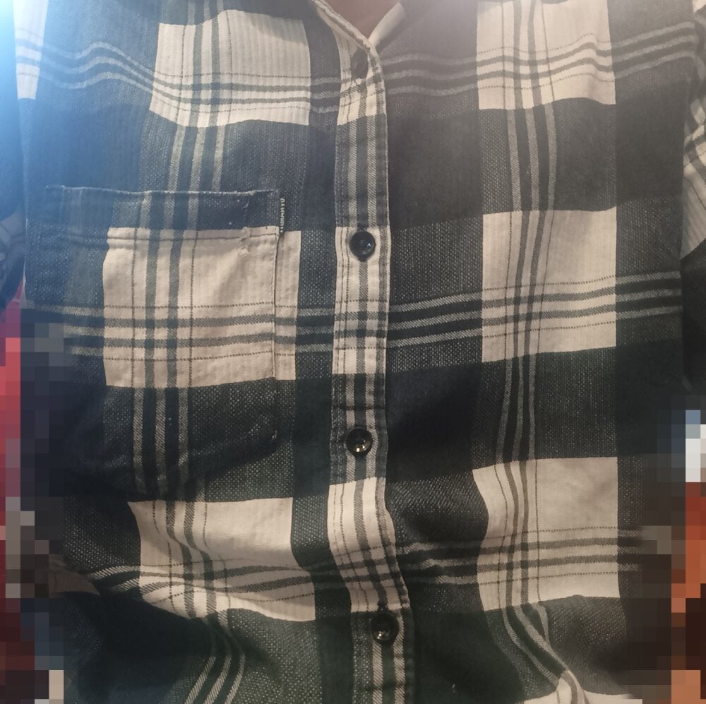 Playboyx143@xh Chatroom