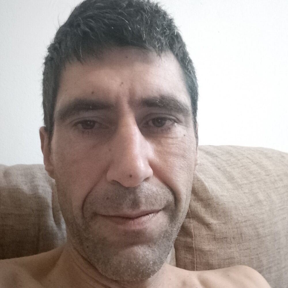 Pollon34- Chatroom