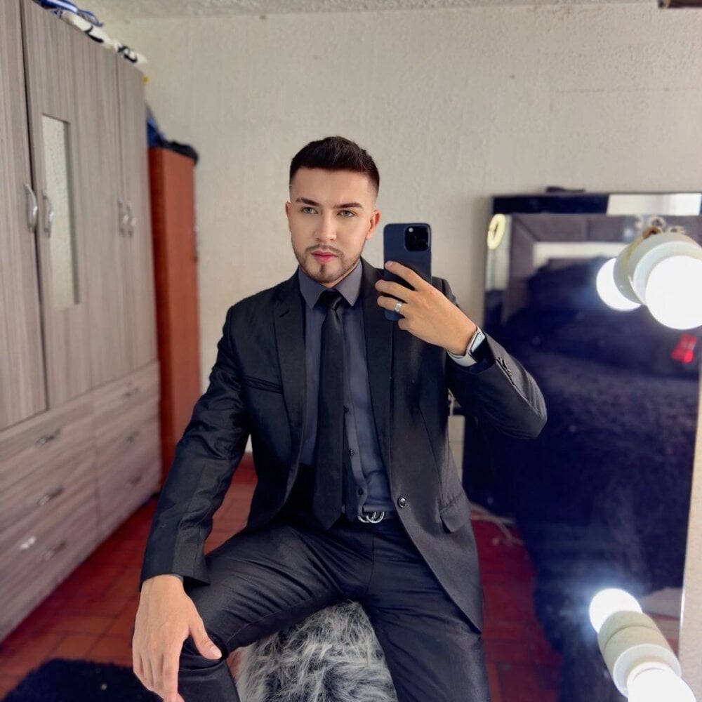 Prince-Dalton Chatroom