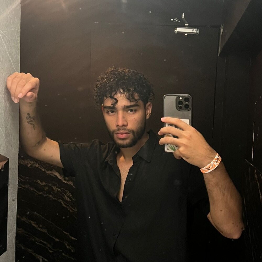 RaphaelDufort Chatroom