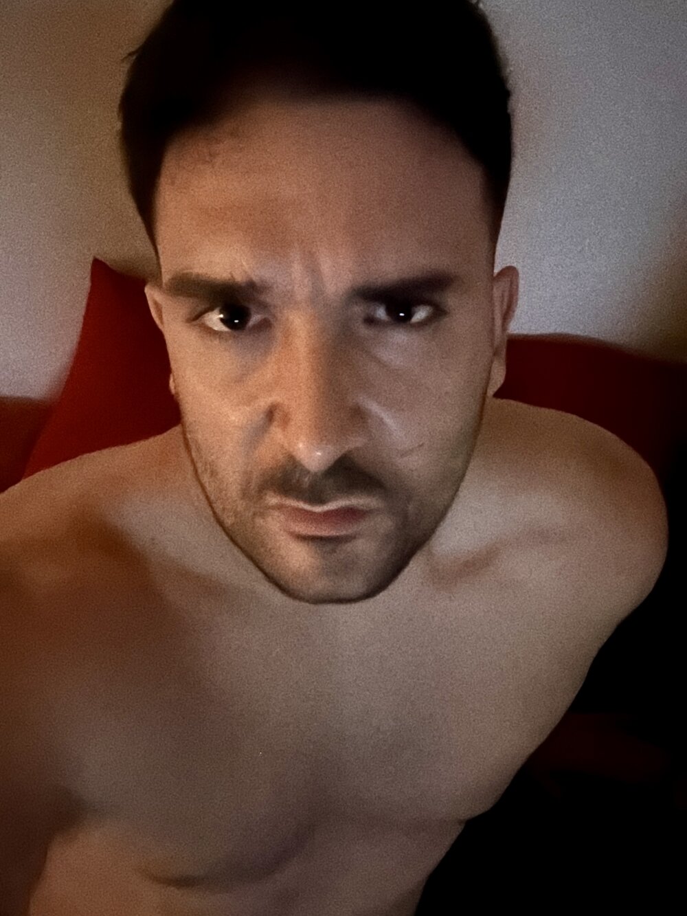 ReDiBastoni90 Chatroom