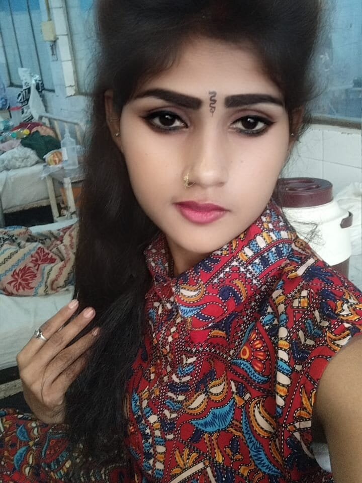 Red_Queen_11 Chatroom