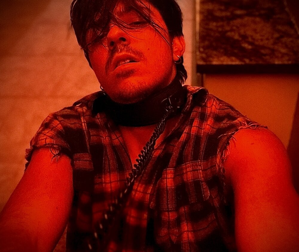 Rey_chard96 Chatroom