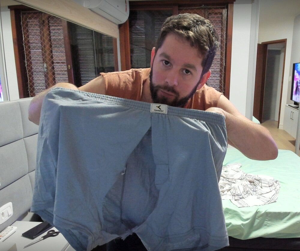 RipMyUnderwear Chatroom