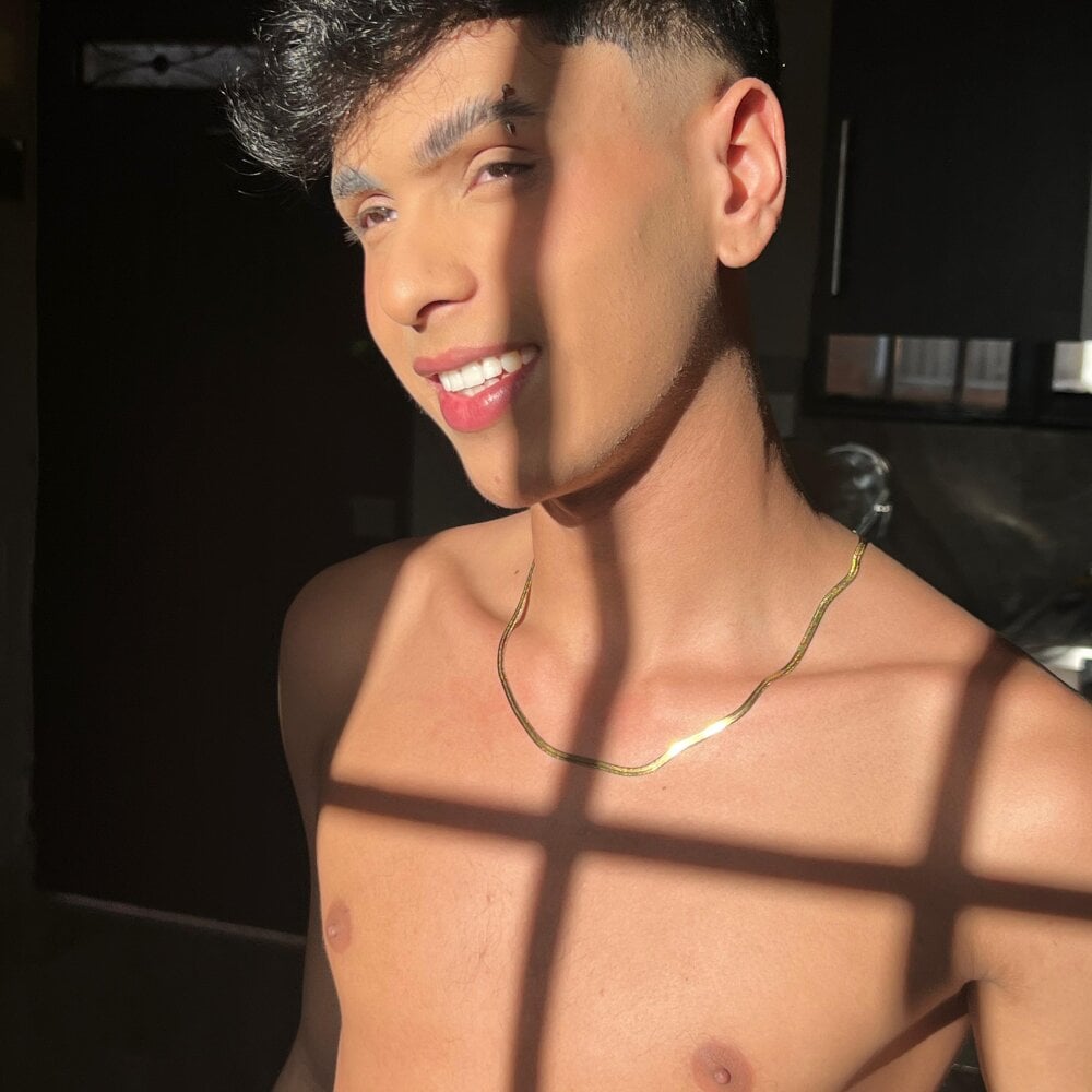 RoderickCameron Chatroom
