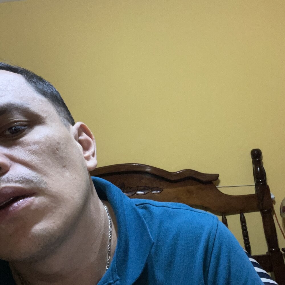 RodrigoOli628 Chatroom
