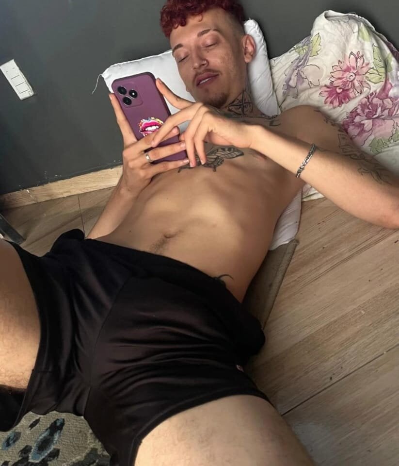 RuivoDotado24cm Chatroom