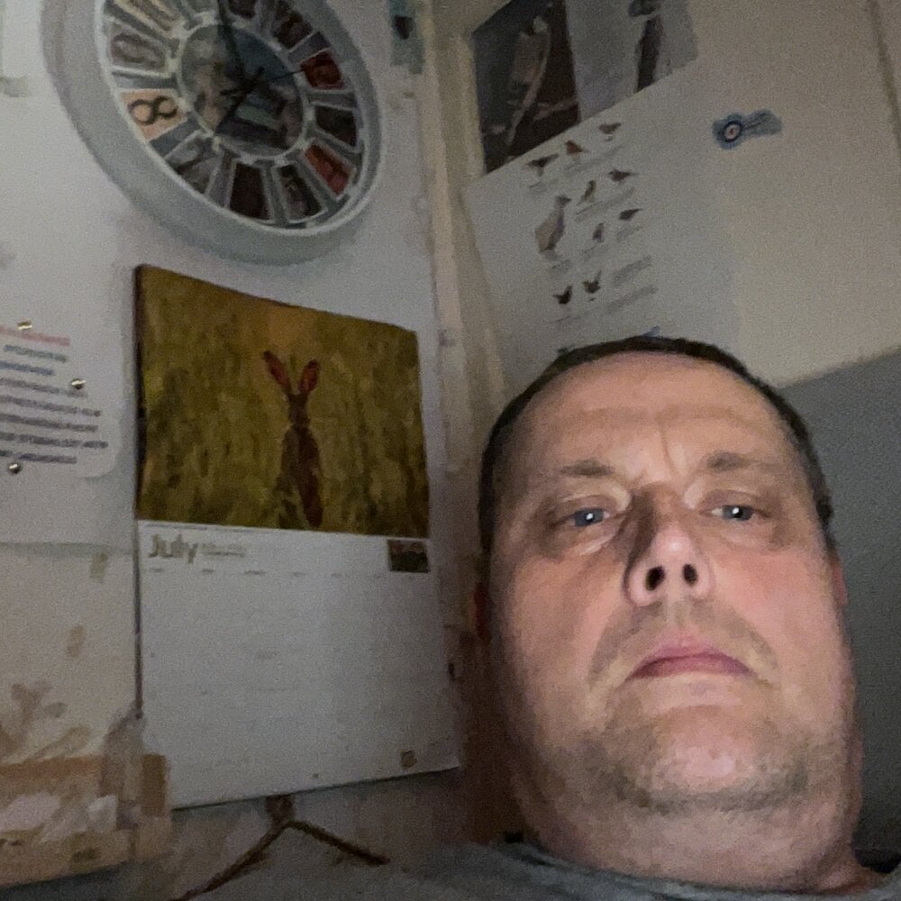 Russell1508 Chatroom