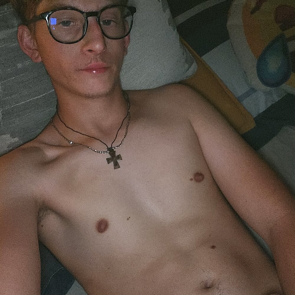 SatiateDrydock Chatroom