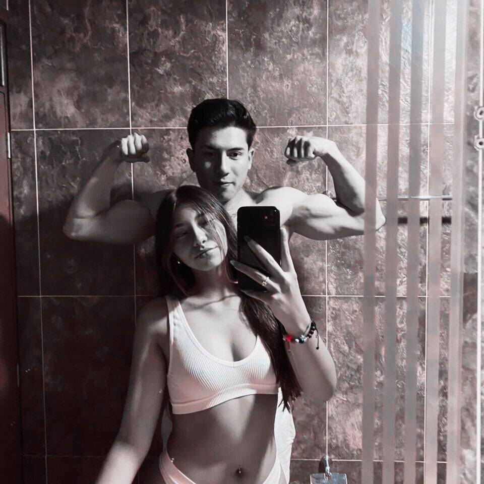 ScarlettAndLucas Chatroom