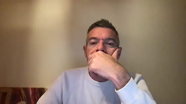 ScottishGreenEyes Chatroom