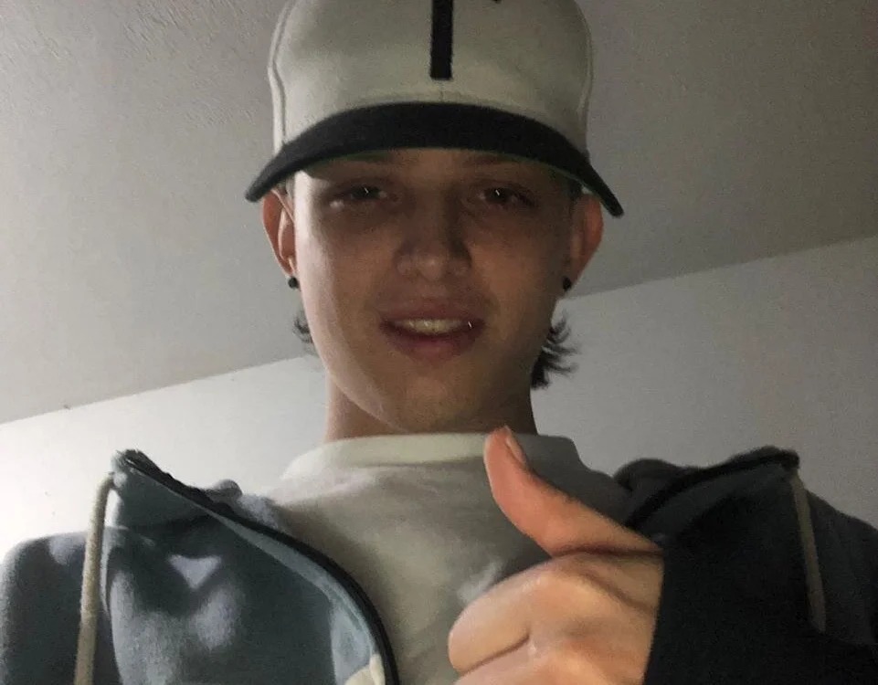 Sebas_Tamayoo Chatroom
