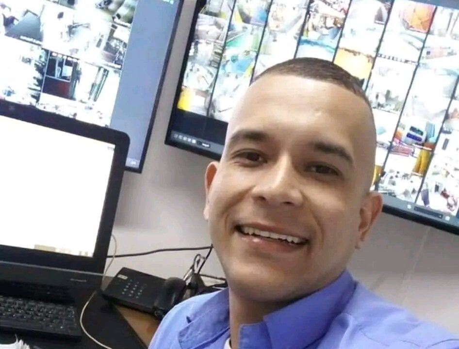 Sebastian2353 Chatroom