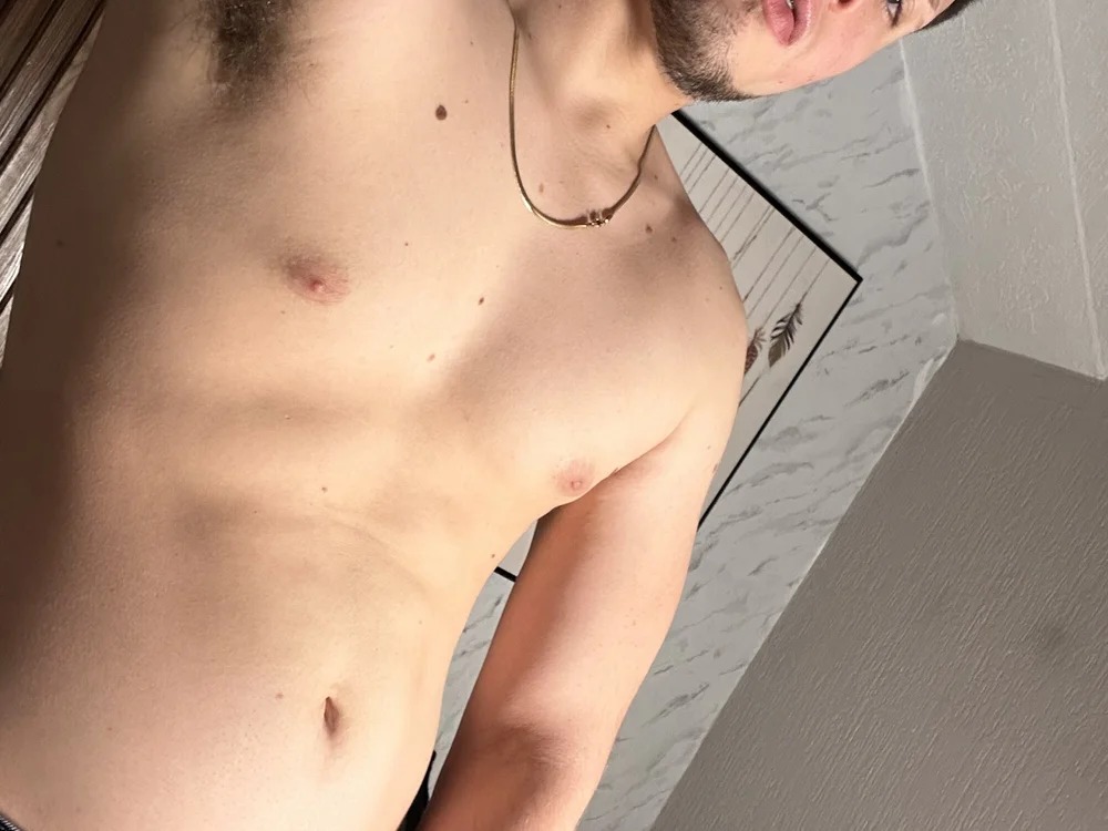 SebastianMaximoff_ Chatroom