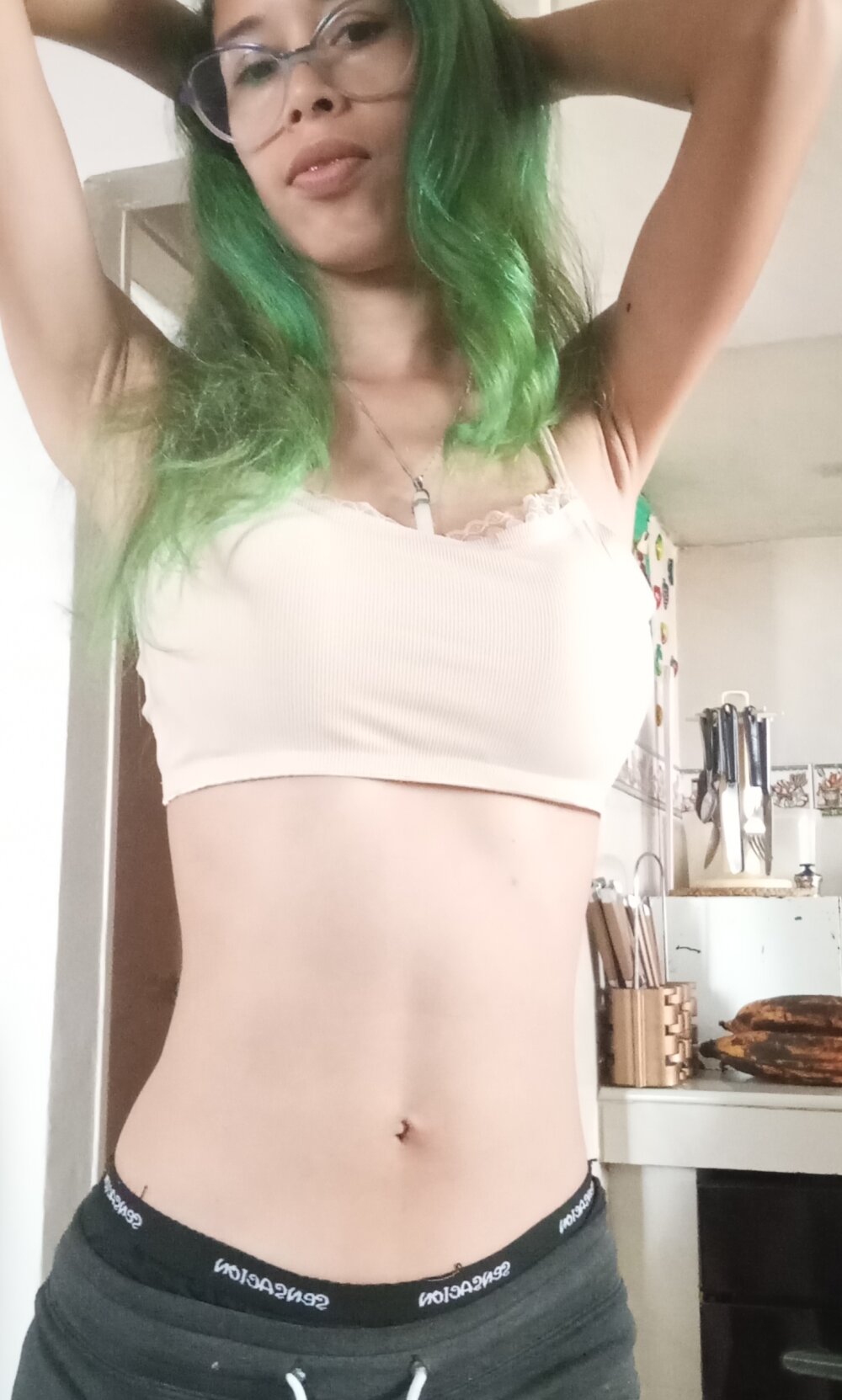 Sexi_girl29 Chatroom