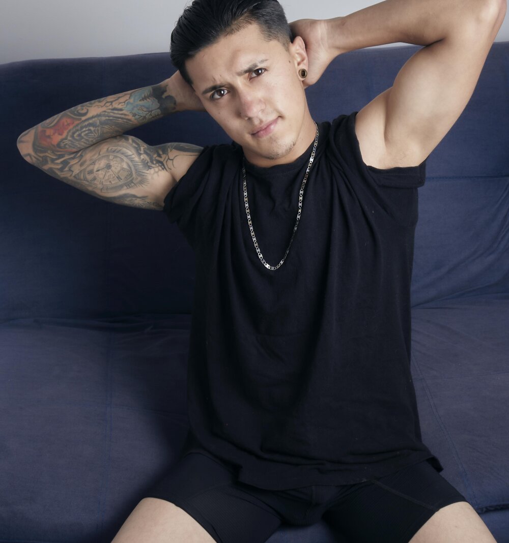 Sexy_boy_st Chatroom