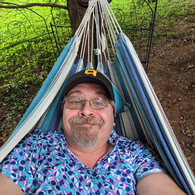 SinisterEmbrace13 Chatroom