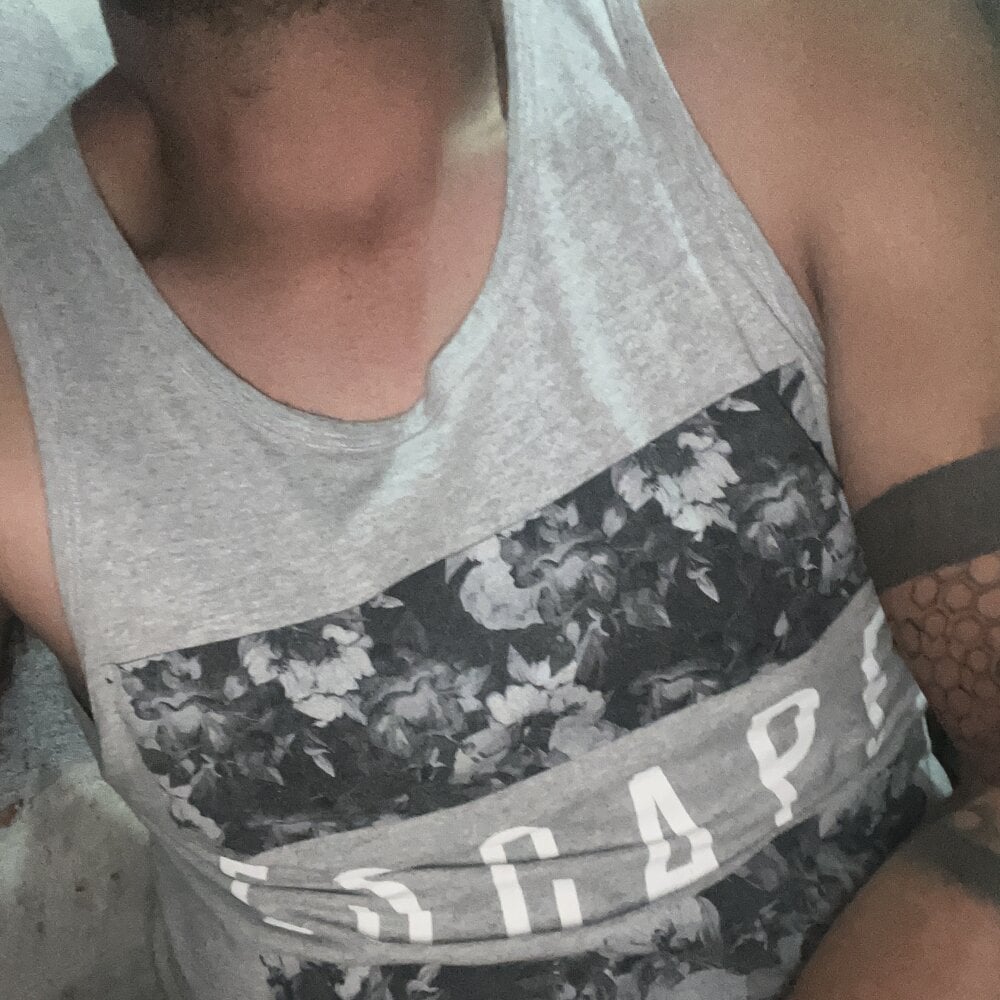 Sk3m_veryhot Chatroom