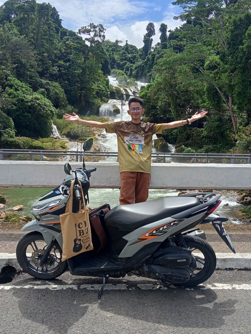 Skinny_BoyMilker69 Chatroom