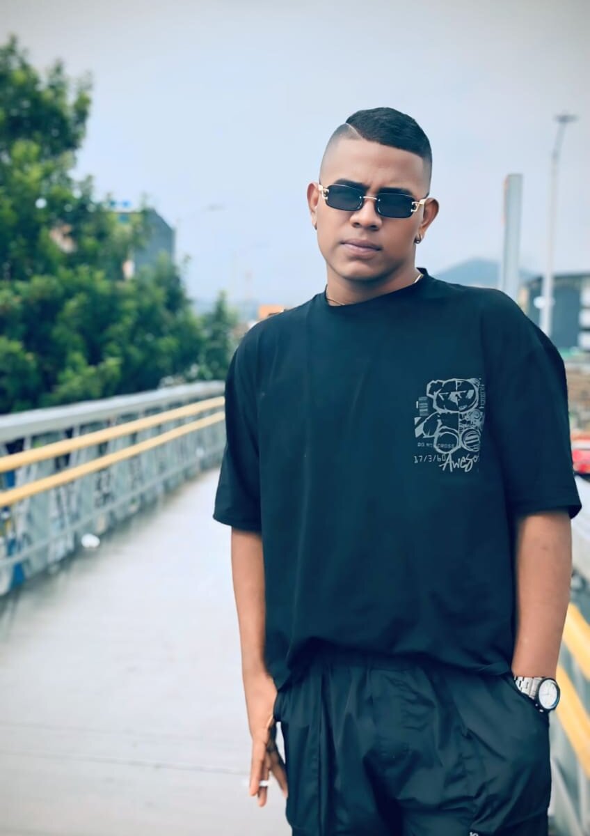 StraightBigCockk Chatroom