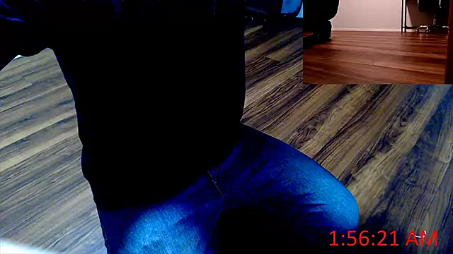 Stretch-man Chatroom