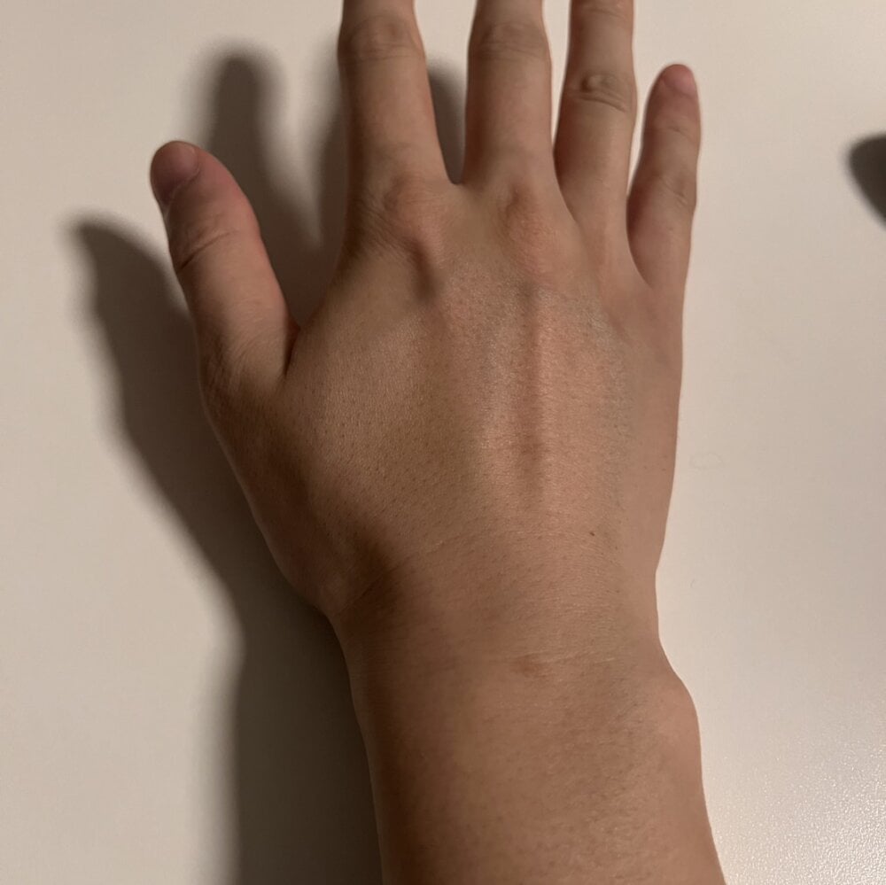 StuddedCatechin Chatroom