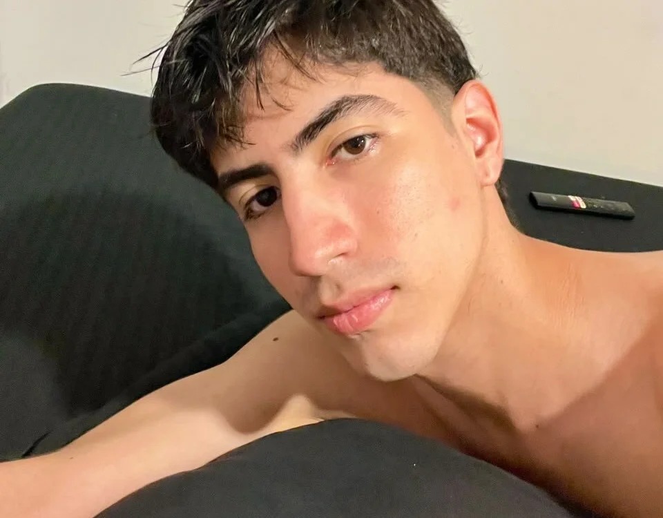 Tanjiro_Azui Chatroom