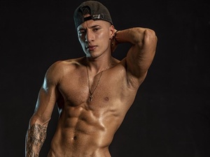 Thiago_Hill