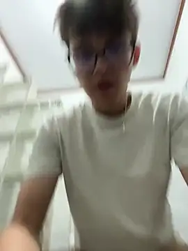 TitoTravesura Chatroom