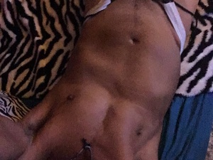 Tommy_Love23
