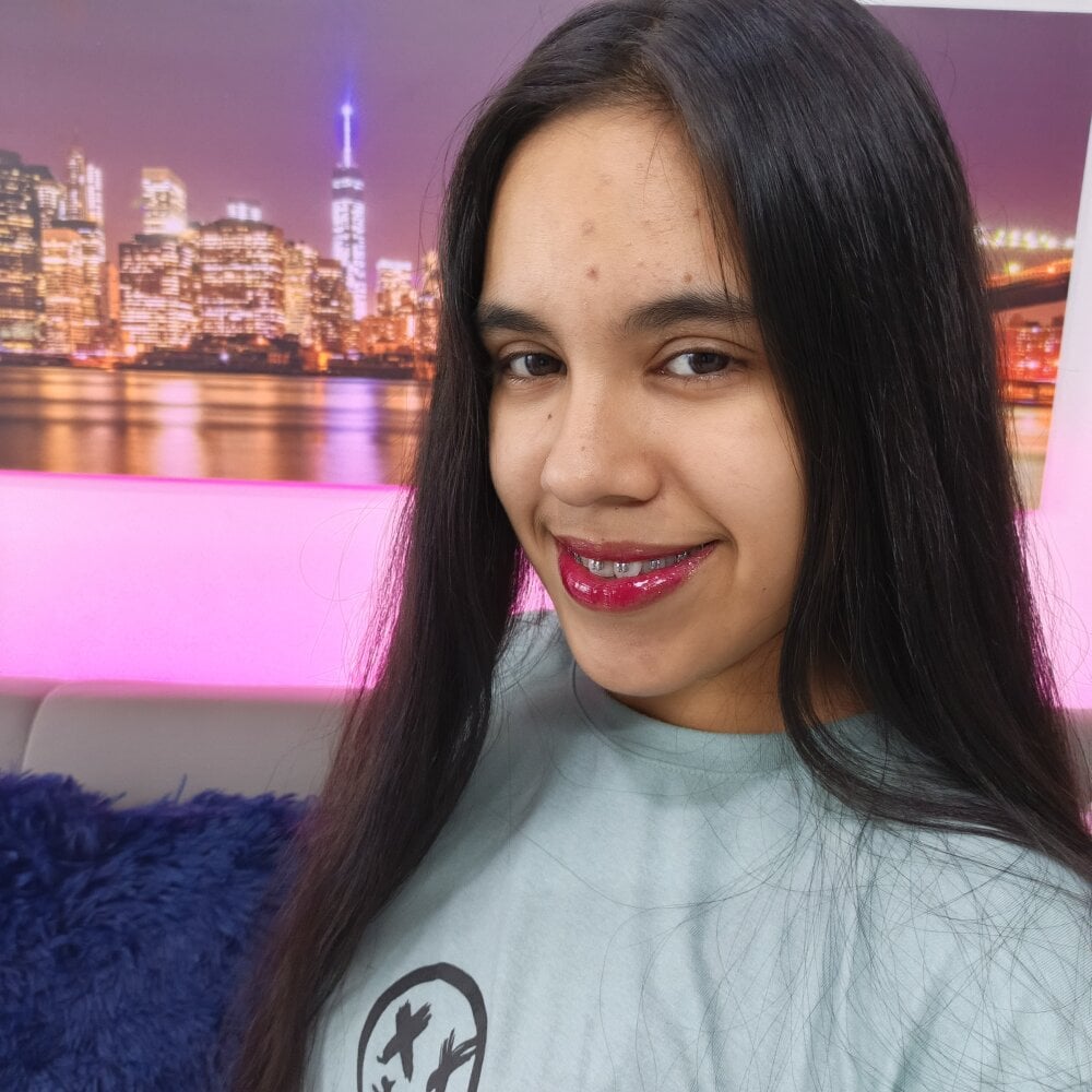 TotalgrupDESTRUCTION Chatroom