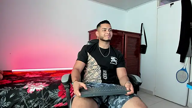 Tyler_price Chatroom