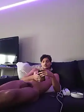 TyroneeDE Chatroom