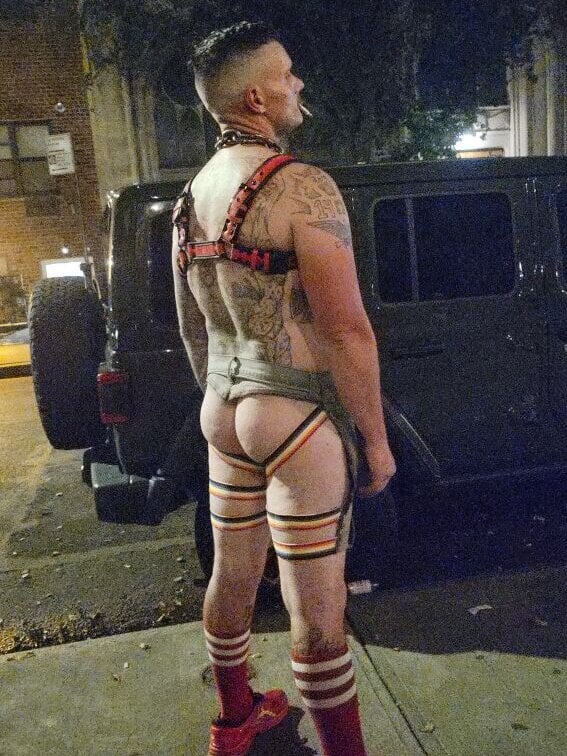 UnCuTupTheBuTT Chatroom