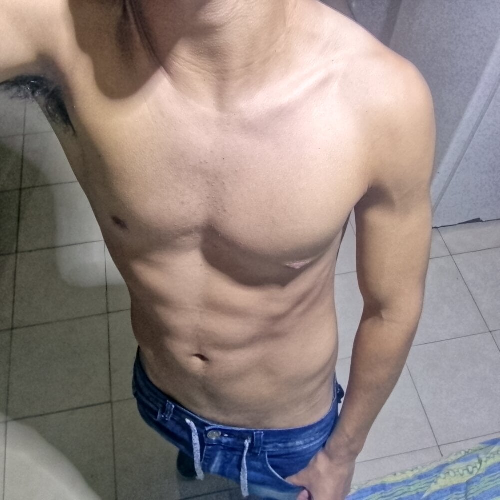 WatchedTabu Chatroom