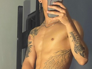 XxAaron_EvilxX