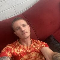 YOU_BETTER_SWALLOW_101 Chatroom