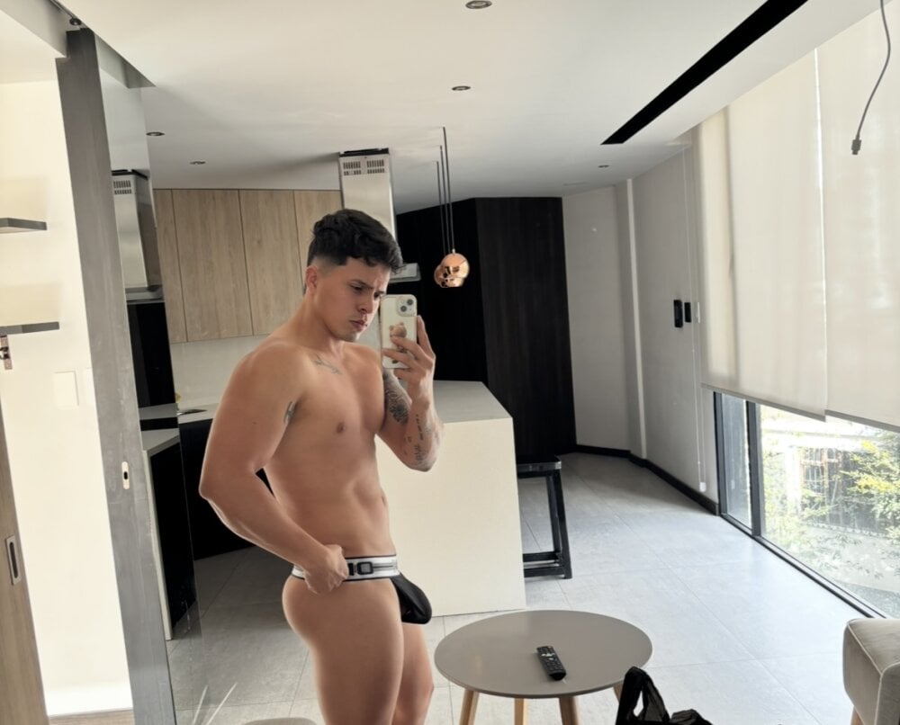 Yoe_Moreira Chatroom