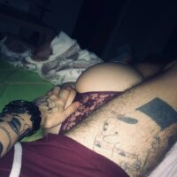 Yourneighborsarelovers Chatroom