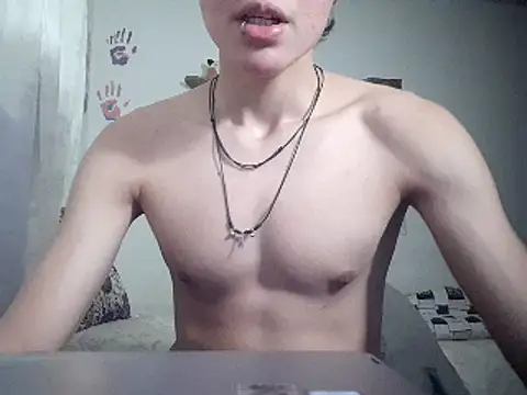 YoursexyJuan Chatroom