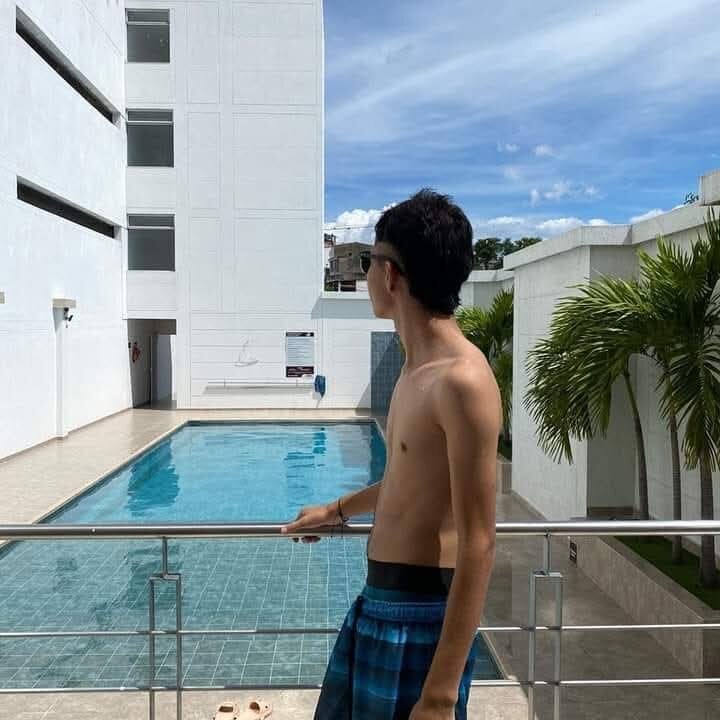 alejoSteele Chatroom