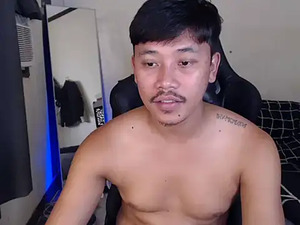 alexsuckable01