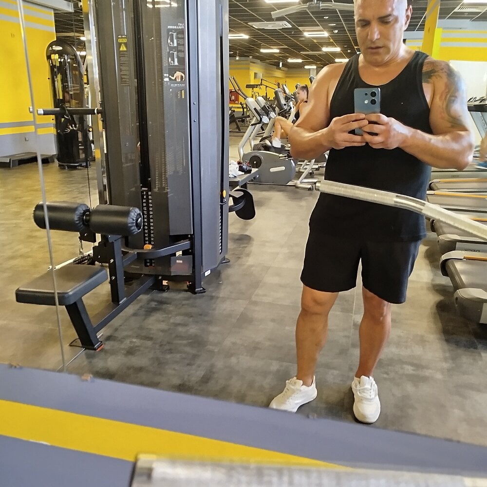 anagnoste85 Chatroom