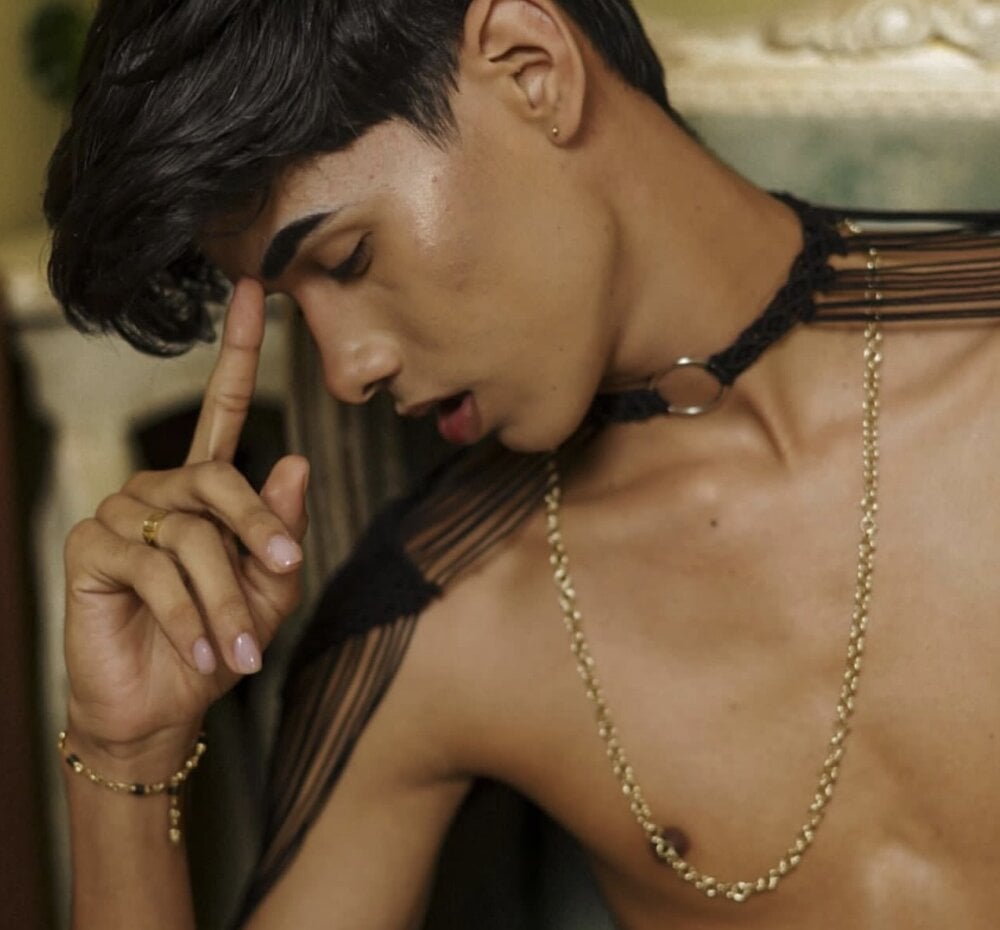 andrewortix Chatroom