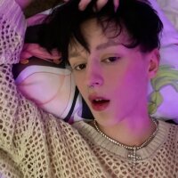 angel_andrew Chatroom